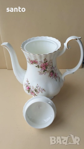Royal Albert-Лавандулова Роза., снимка 9 - Антикварни и старинни предмети - 54661519