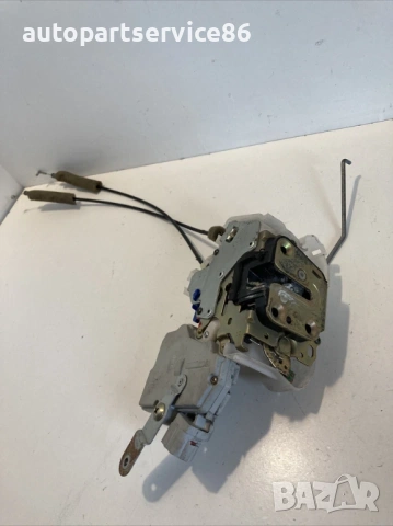 Заключващ механизъм за предна дясна врата за Subaru Tribeca 3.0 V6 (2009)