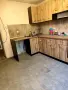Просторна светла къща с двор в с. Щръклево , снимка 2