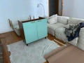 Кухня с котлони, аспиратор, мивка и шкафове, снимка 4