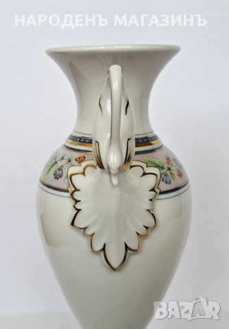KAISER – Немски порцелан ваза с лебедови дръжки злато цветя ПЕРФЕКТНА, снимка 6 - Други ценни предмети - 54159092