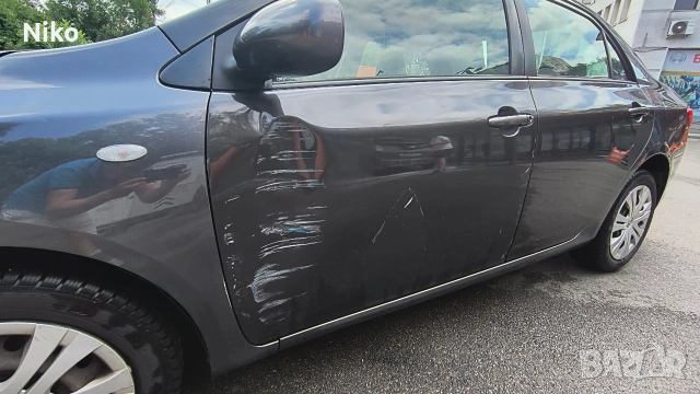 Toyota Corolla D4D седан 2008г., снимка 9 - Автомобили и джипове - 55101321