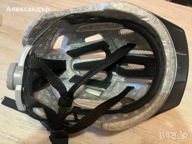 Каска с вградена LED светлина Bikemate SP55.3 Размер S , снимка 8 - Велосипеди - 55571591
