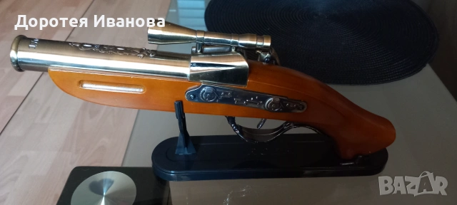Револвер- запалка за декорация, снимка 2 - Колекции - 55204658