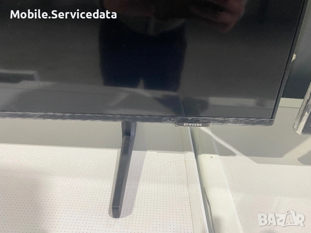 Samsung GQ50Q60AAU 50” QLED Smart 4K Ultra HD Телевизор, снимка 2 - Телевизори - 54708510