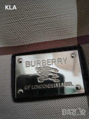Оригинална чанта Burberry , снимка 14 - Чанти - 54943042