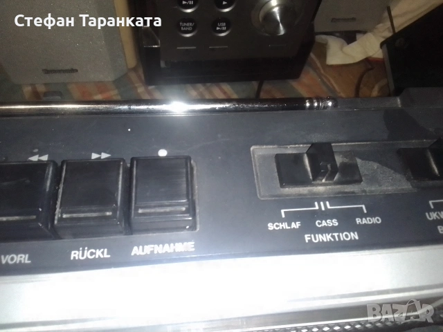 радио касетофон работи си на радио , снимка 4 - Радиокасетофони, транзистори - 55272259