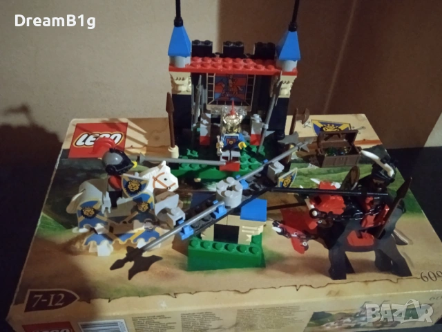 Lego 6095 Tour Joust като ново с оригинална кутия и упътване, снимка 2 - Конструктори - 54635865