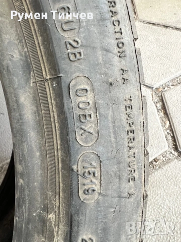 2 бр летни гуми 295-35-21, снимка 4 - Гуми и джанти - 54514090