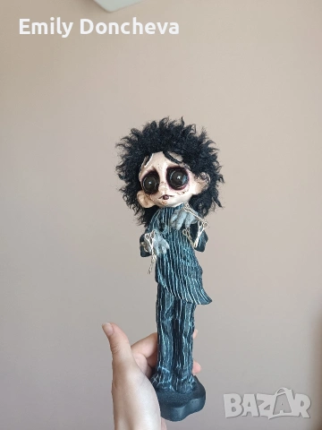 Колекционерска фигурка на Едуард Ножиците Тим Бъртън Edward Scissorhands , снимка 4 - Фигурки - 54407806