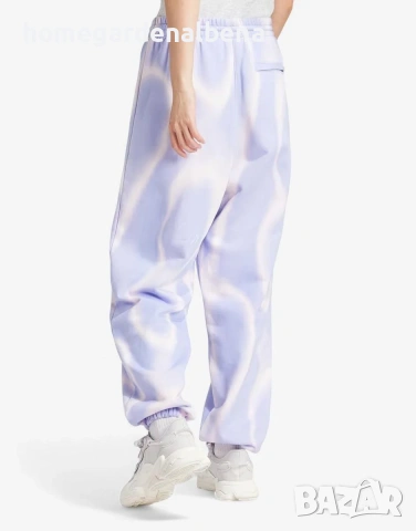 Adidas Dye Allover Print Sweatpants Violet Дамско Долнище – Виолетов Принт – Памук – Размер M, снимка 2 - Спортни екипи - 54572171