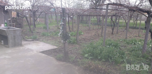 Продава се едноетажна масивна къща , снимка 6 - Къщи - 54085651