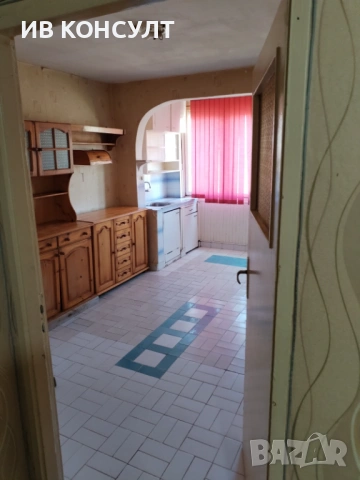 Продава гарсониера в кв. Трите чучура-юг, снимка 2 - Апартаменти - 54856389