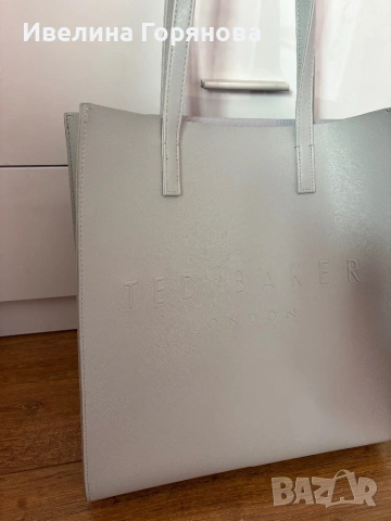 Оригинална чанта Ted Baker London Tote bag – светлосива , снимка 3 - Чанти - 54385440
