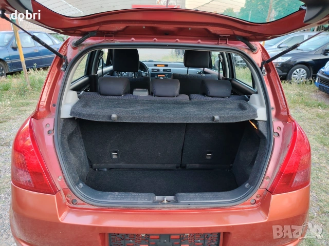 Сузуки суиф 1.3 бензин 90кс с верига 4х4, снимка 10 - Автомобили и джипове - 54998896