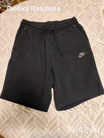 Къси гащи Nike tech fleece (S) уникални