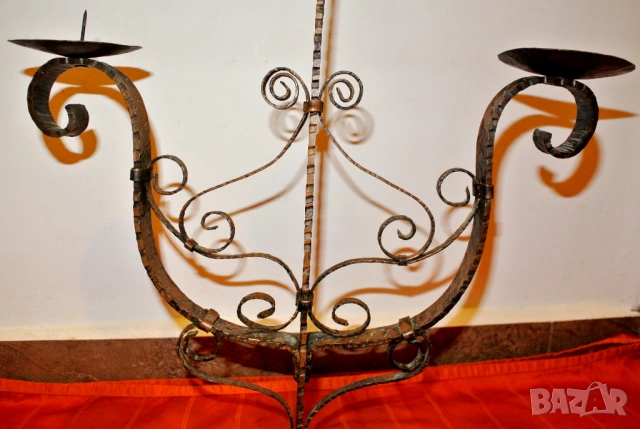 Винтидж кован меден свещник, снимка 3 - Антикварни и старинни предмети - 54342873