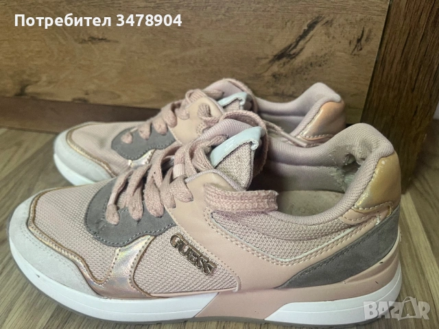 Дамски обувки Guess 