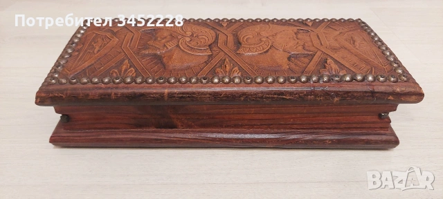Кутия дървена винтидж капак облечен с кожа за ценители , снимка 2 - Декорация за дома - 54240133