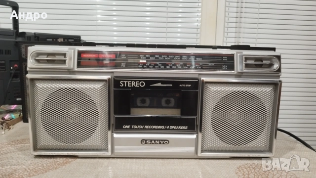 Радио касетофон SANYO 
