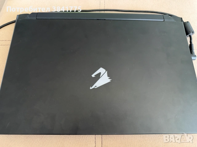 Gigabyte AORUS 17G KD геймърски лаптоп като нов, 300Hz RTX 3060, снимка 5 - Лаптопи за игри - 54697592