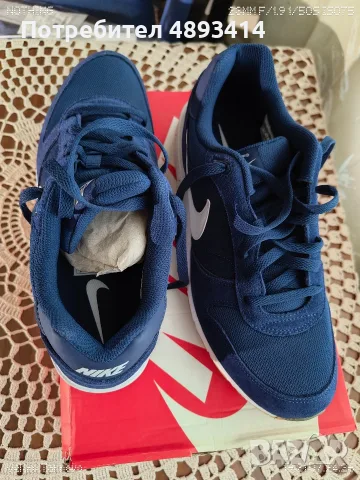 Чисто нови оригинални маратонки Nike Nightgazer (№44 / 28 см), снимка 2 - Маратонки - 55413882