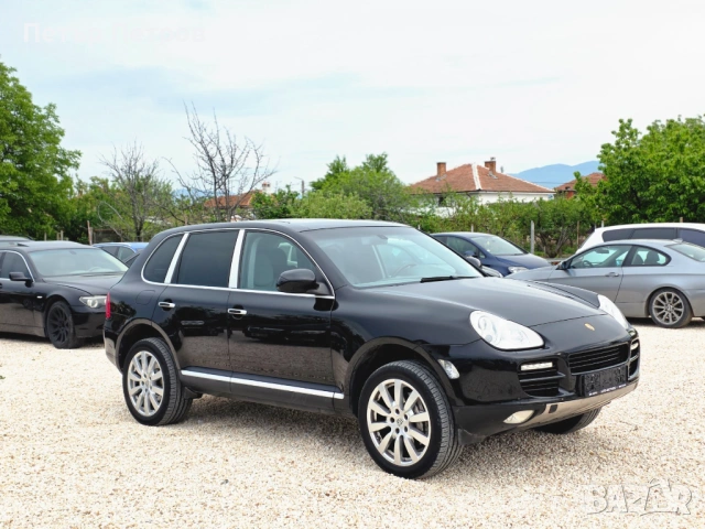 Porsche Cayenne 4.5s 340hp 2005г-Безупречен!, снимка 3 - Автомобили и джипове - 54463191