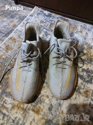 Adidas yeezy boost 350 маратонки , снимка 2 - Маратонки - 54944152