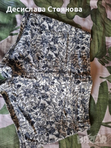 Къси панталонки H&M , снимка 2 - Къси панталони и бермуди - 54800617