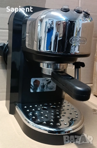 Кафемашина DeLonghi., снимка 2 - Кафемашини - 54348067