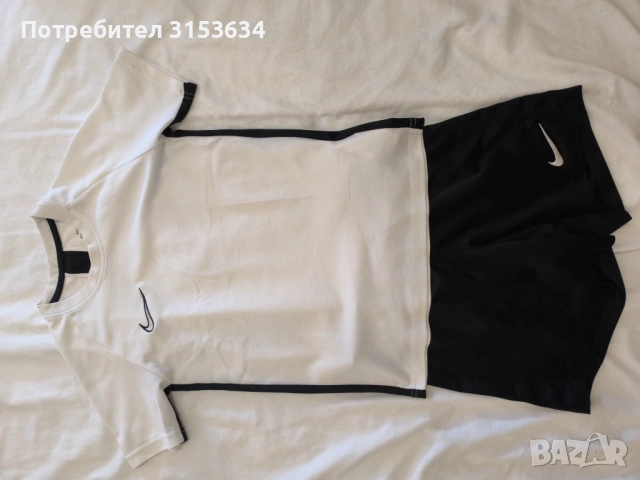 Детски спортен екип NIKE, снимка 2 - Детски комплекти - 54722010