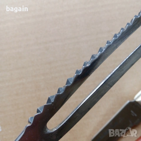 Назъбени, Бауи и испански ножове., снимка 4 - Антикварни и старинни предмети - 54029402