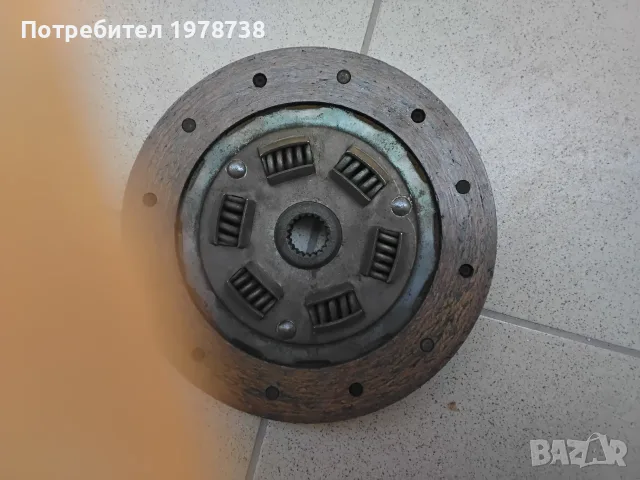 Продавам адриажен диск за Лада, снимка 2 - Части - 55358194