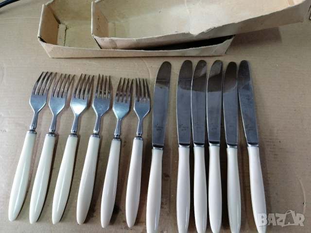 Комплект ножове и вилици от СССР , снимка 6 - Прибори за хранене, готвене и сервиране - 54362455