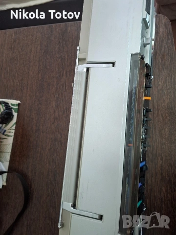 Продава се касетофон Sharp GF-575H. , снимка 5 - Радиокасетофони, транзистори - 55073311