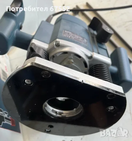 Оберфреза BOSCH GOF900, снимка 4 - Други инструменти - 55502101