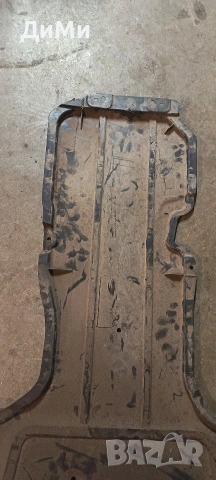 кора под двогателя мерцедес ц класа 63 амг 63 amg, снимка 7 - Части - 54606810