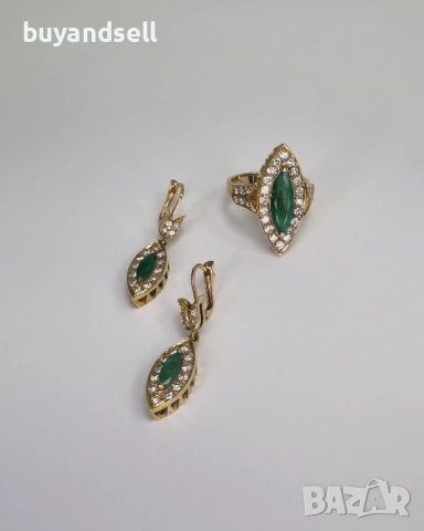 Пръстен и обеци със смарагд и диаманти, снимка 2 - Бижутерийни комплекти - 54266094
