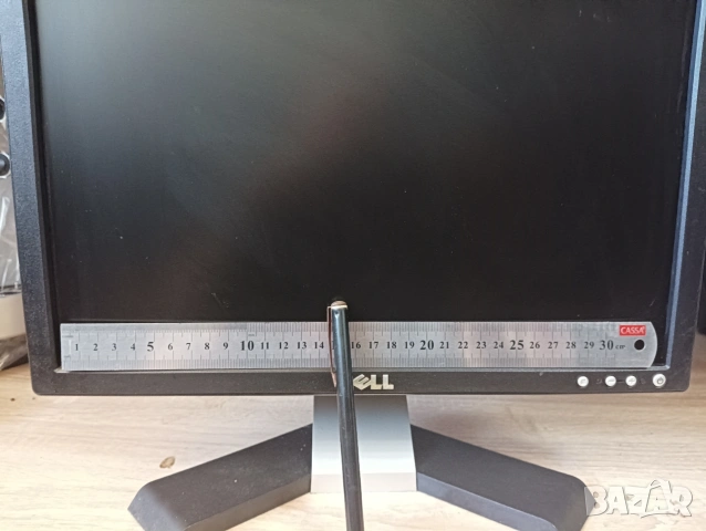 Монитор DELL 17, снимка 5 - Монитори - 54710556