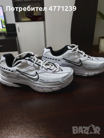 Маратонки Nike, снимка 3 - Маратонки - 54794753