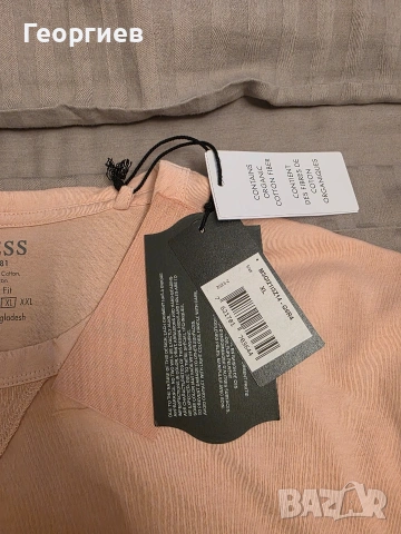 Тениска Guess XL - оригинална,нова, снимка 2 - Тениски - 54370053