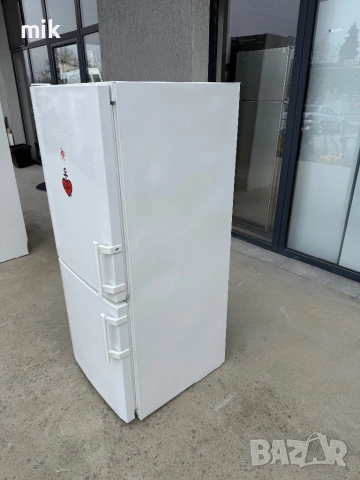 Хладилник с фризер Либхер 135см , снимка 4 - Хладилници - 54212919
