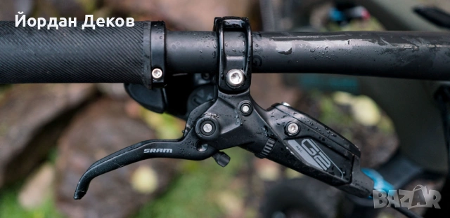 Продавам сет спирачки SRAM G2 RS + Дискове 180 мм