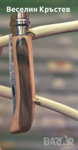 Сгъваем нож Opinel No.8 Carbone опинел Mod  корен орех, снимка 3 - Ножове - 54753857