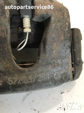 Спирачен апарат преден десен 2.3K за Mercedes Slk R170 (2001) 577257288 , снимка 2 - Части - 54135049