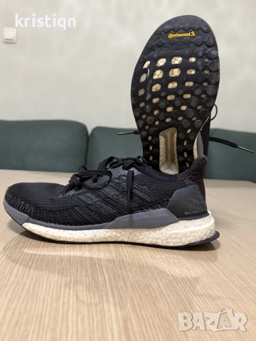 Оригинални обувки Adidas solar boost 19, снимка 2 - Маратонки - 55143177