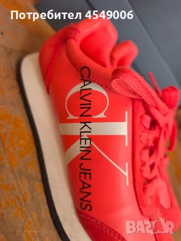 Дамски Calvin Klein маратонки, снимка 2 - Маратонки - 55339663