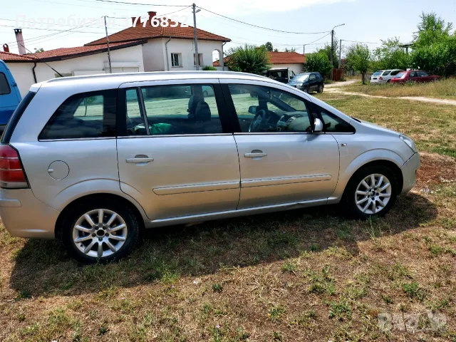 Продавам Опел Зафира 7 Местен, снимка 4 - Автомобили и джипове - 55603612