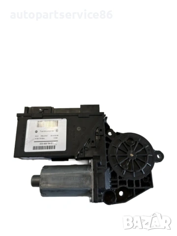 Мотор за стъкло задна дясна врата за Volkswagen Touareg (2008-2010) 3D0959794E 0130821764