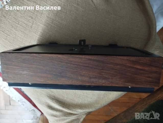 Настолен часовник Маяк , снимка 2 - Антикварни и старинни предмети - 54930186